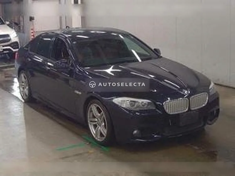 BMW 5 Series 2013, photo 1 of 1