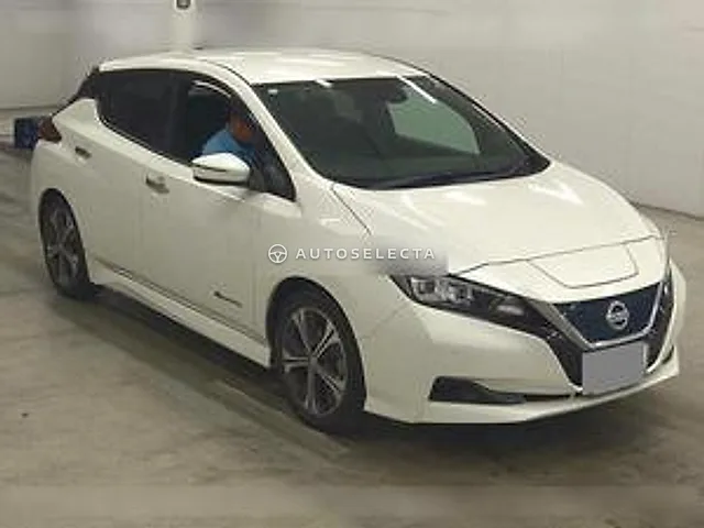 Nissan Leaf 2018, auction grade R