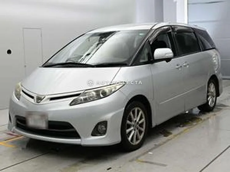 Toyota Estima 2009, photo 1 of 1