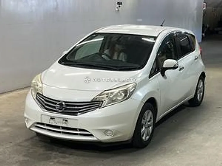 Nissan Note 2013, photo 1 of 1