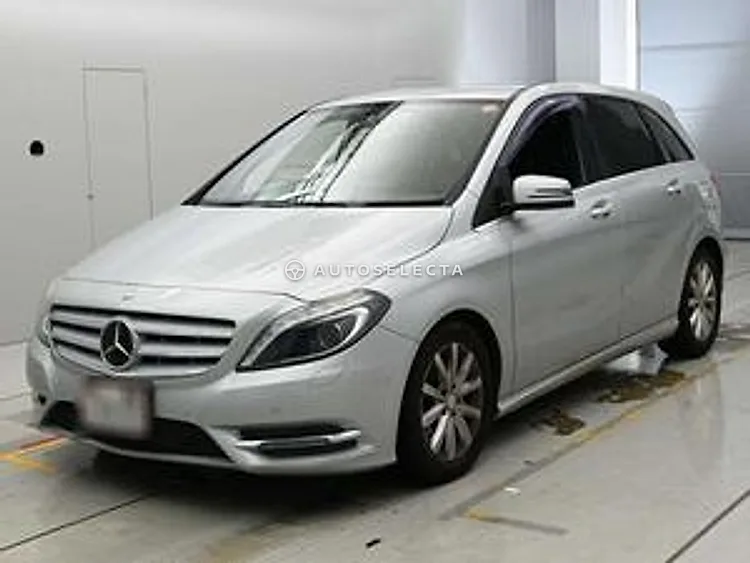 Mercedes-Benz B-Class 2014, photo 1 of 11