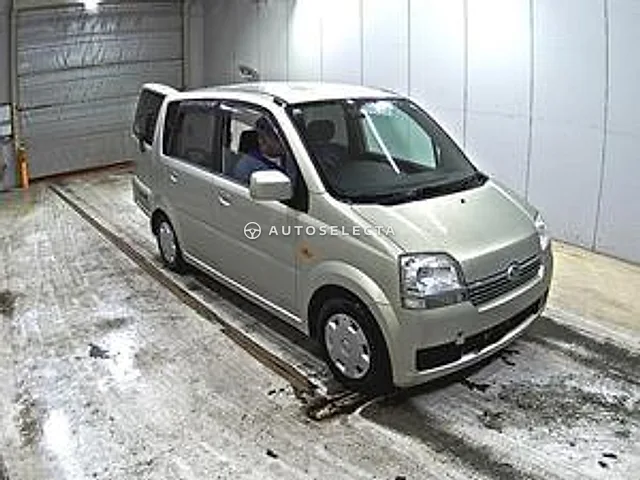 Daihatsu Move 2003, auction grade R
