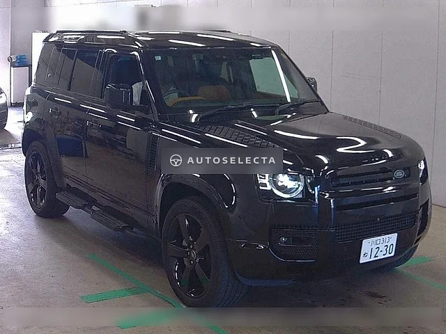 Land Rover Defender 2023, auction grade 5
