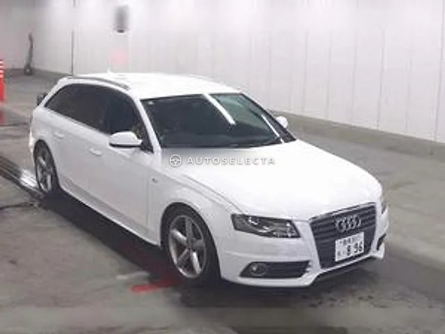 Audi A4 Avant 2011, auction grade 4