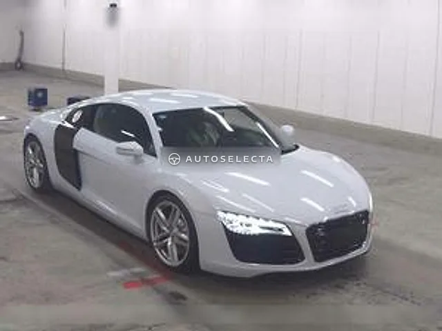 Audi R8 2015, auction grade 4.5
