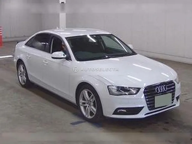 Audi A4 2015, auction grade 3.5