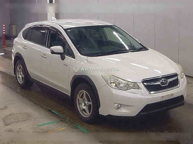 Subaru Impreza XV Hybrid 2015, auction grade 4