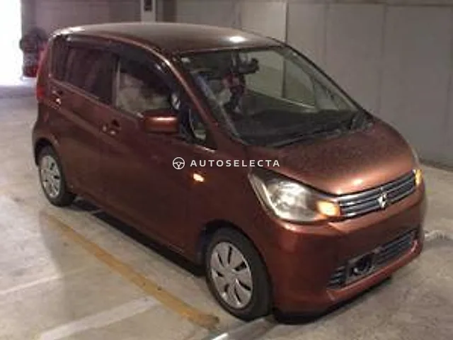 Mitsubishi eK Wagon 2013, auction grade R