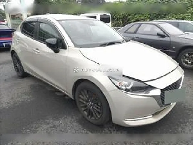 Mazda MAZDA2 2022