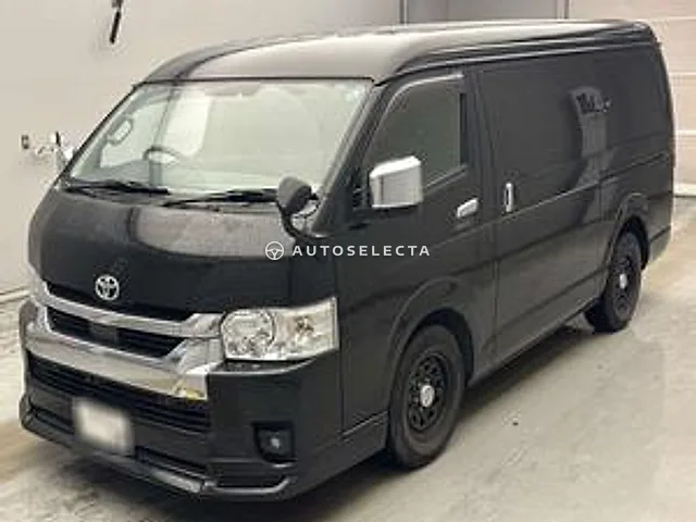 Toyota Hiace Wagon 2023, auction grade 4
