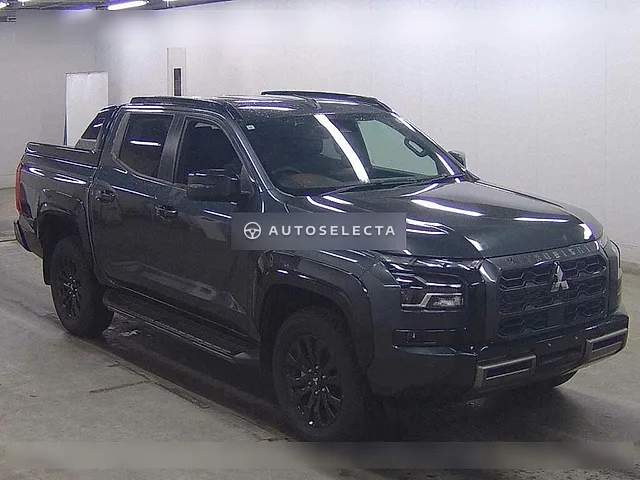 Mitsubishi Triton 2024, auction grade 5