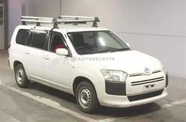 Toyota Succeed Wagon 2016, auction grade 3.5