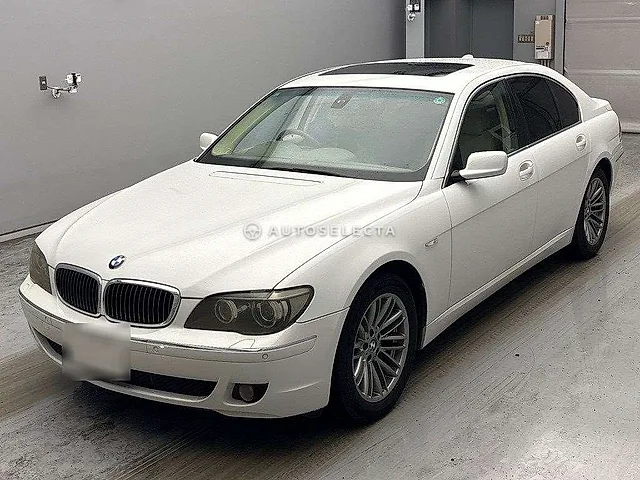 BMW 7 Series 2007, auction grade 4