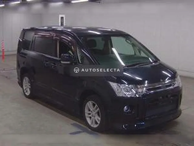 Mitsubishi Delica D:5 2008, auction grade 4