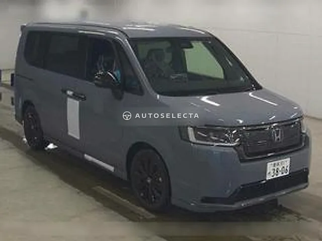 Honda Stepwgn Spada 2026, auction grade S