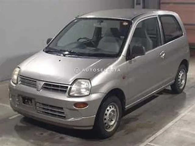 Mitsubishi Minica 2000, auction grade R