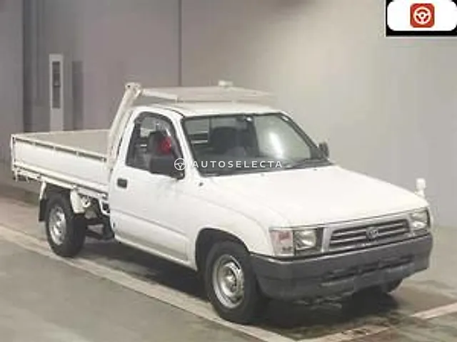 Toyota Hilux Pick Up 2001, auction grade 3.5