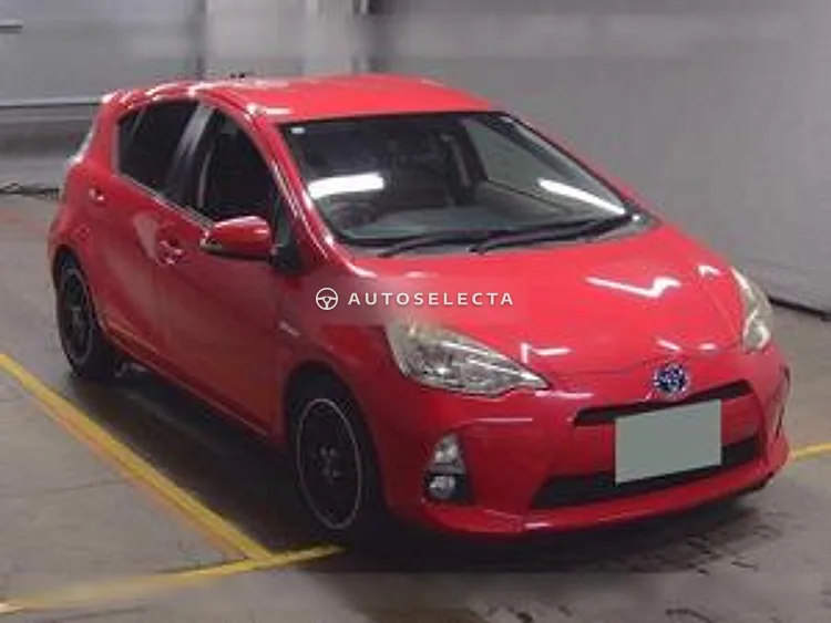 Toyota Aqua 2012, photo 1 of 1
