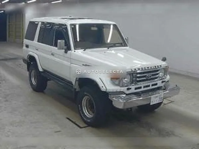 Toyota Land Cruiser 70 1993, auction grade 3.5
