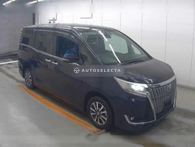 Toyota Esquire 2017, photo 1 of 1