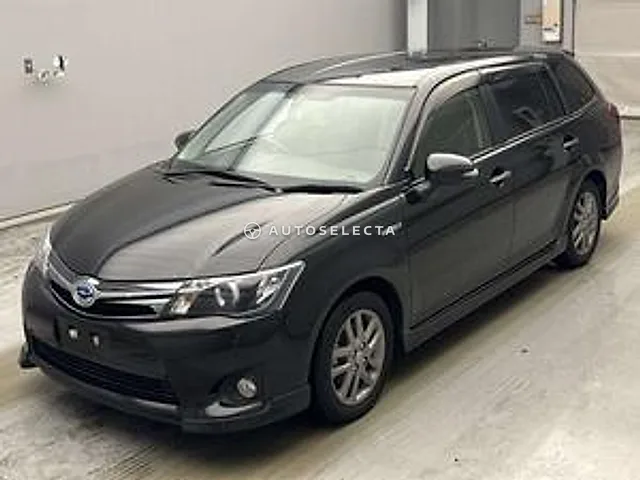 Toyota Corolla Fielder 2013, auction grade R