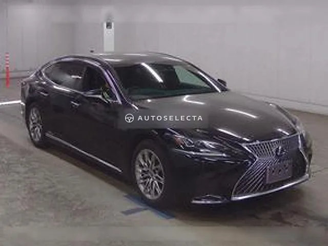 Lexus LS 2018, auction grade 3.5