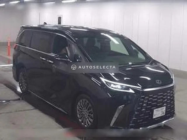 Lexus LM 2024, auction grade 4.5