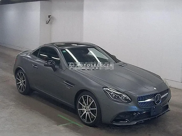 Mercedes-AMG SLC 2017, auction grade 4