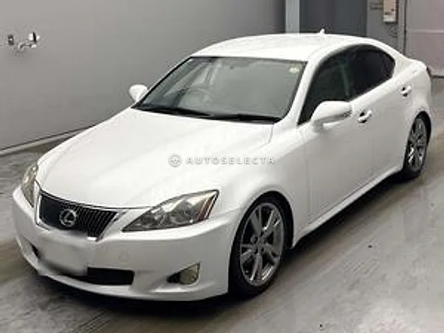 Lexus IS 2009, auction grade 3.5