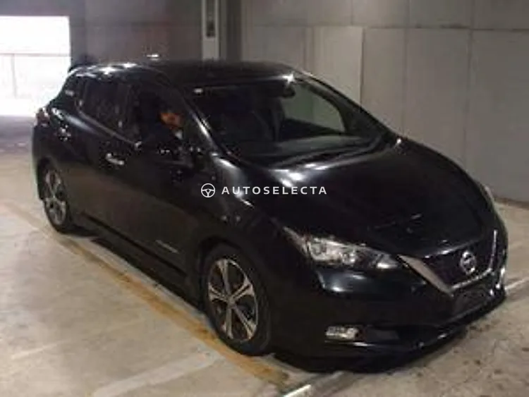 Nissan Leaf 2018, photo 1 of 1