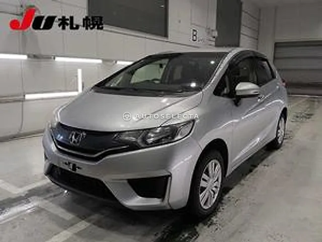 Honda Fit 2015, auction grade R