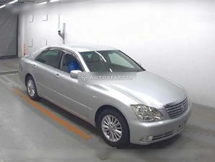 Toyota Crown 2006, photo 1 of 1