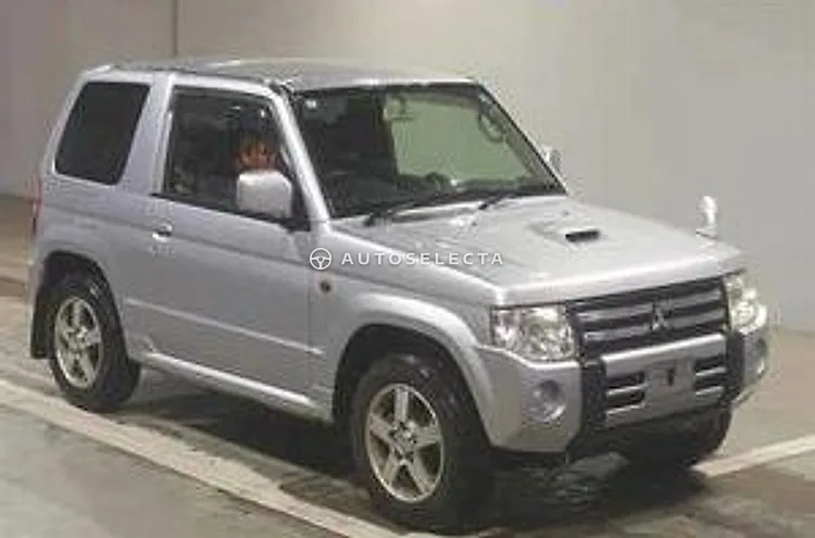 Mitsubishi Pajero Mini 2010, photo 1 of 1