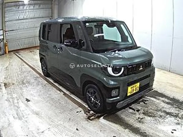 Mitsubishi Delica Mini 2025, auction grade 6