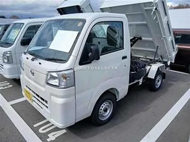 Daihatsu Hijet 2025, auction grade 6