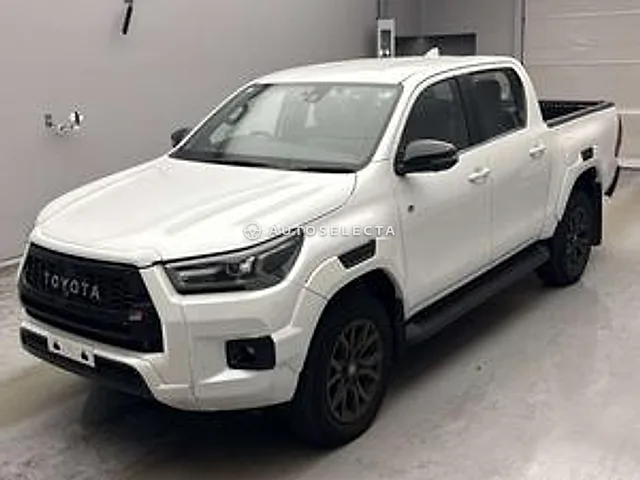 Toyota Hilux Pick Up GR Sport 2024, auction grade 4.5