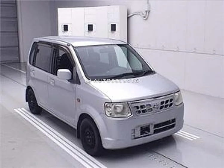 Nissan Otti 2009, photo 1 of 1