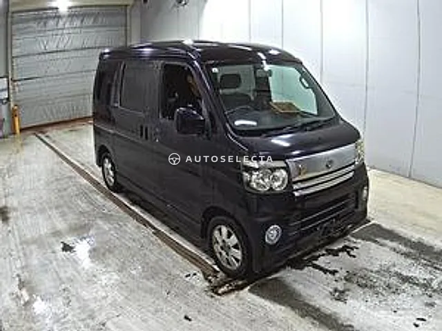 Daihatsu Atrai Wagon 2005, auction grade R