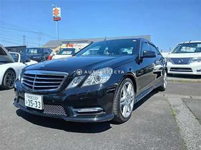 Mercedes-Benz E-Class 2012, auction grade 4