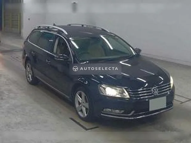 Volkswagen Passat Variant 2012, auction grade 4