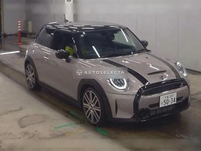 MINI 2021, auction grade 4.5