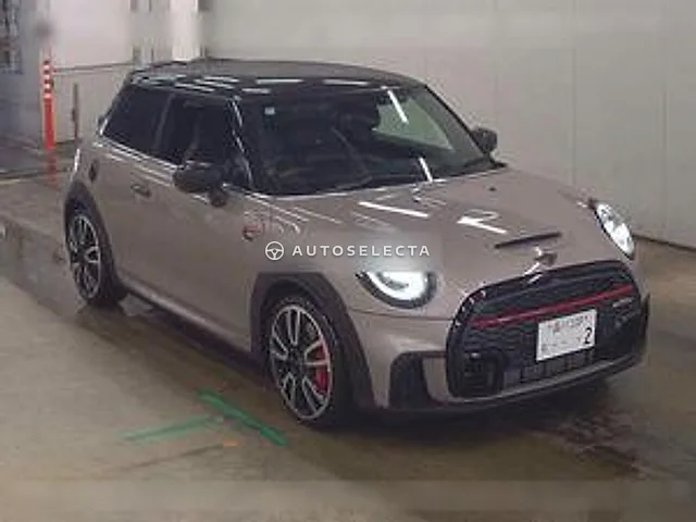 MINI 2022, auction grade 4.5