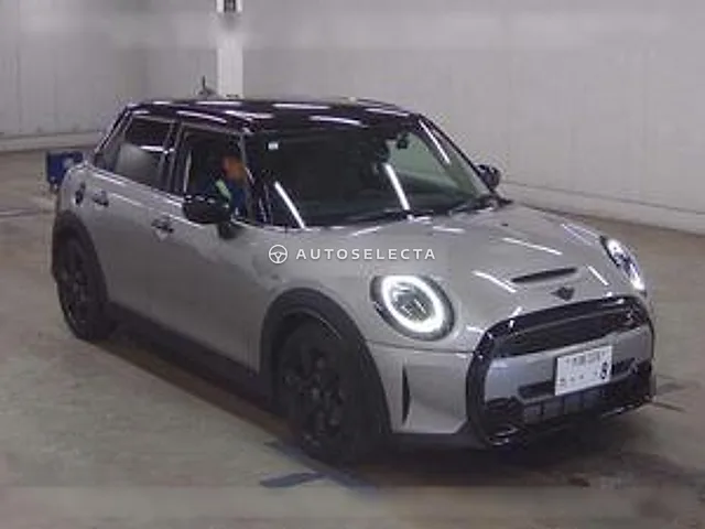MINI 2023, auction grade 4.5