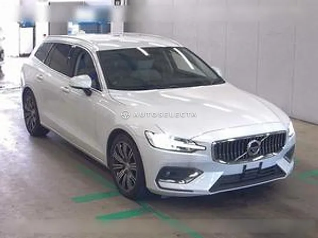 Volvo V60 2019, auction grade 4.5