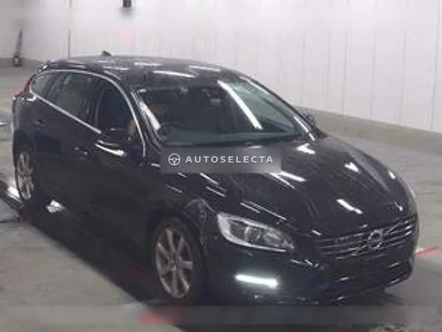 Volvo V60 2018, auction grade R