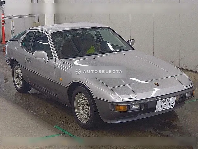 Porsche 924 1982, auction grade R