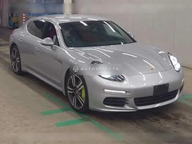 Porsche Panamera 2015, auction grade 4.5