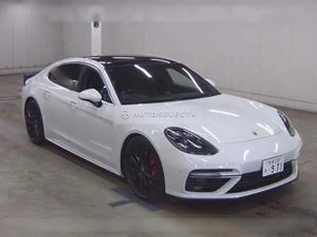 Porsche Panamera 2018, auction grade 4.5