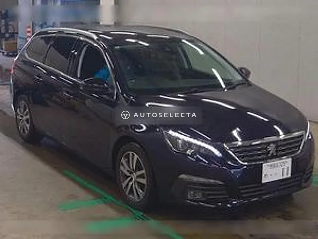 Peugeot 308 2020, auction grade 4