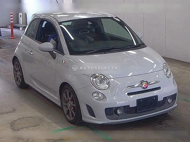 Abarth 500 2015, auction grade 3.5